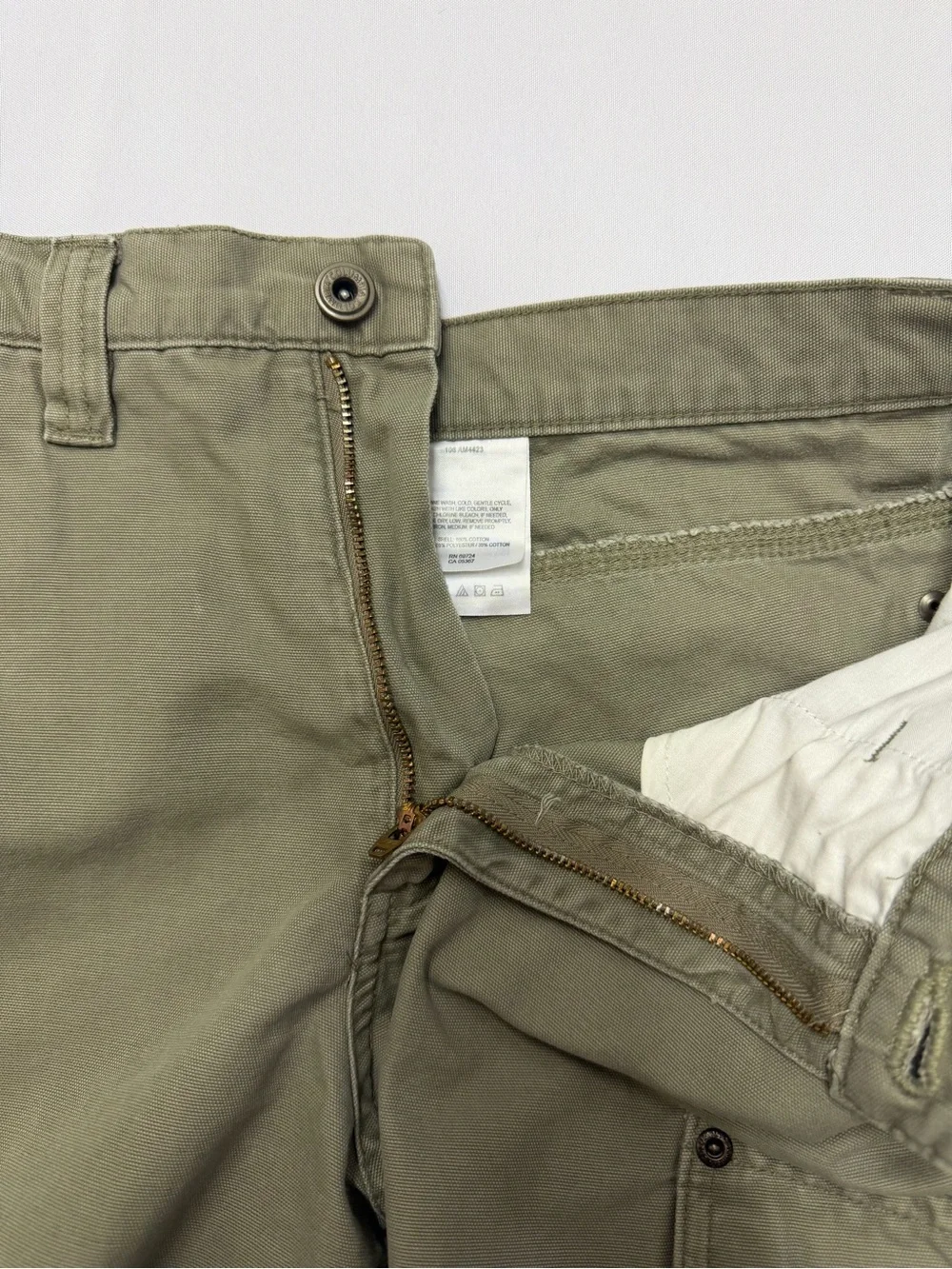 Columbia Men's Olive Utility Cargo Shorts
